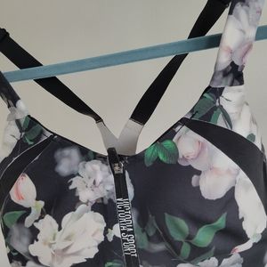 Victoria Secret Sport Bra 34 DD